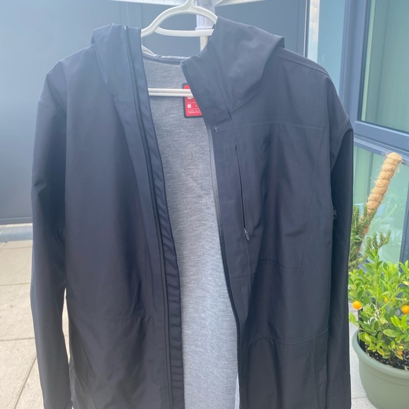 Nike coat - Picture 5 of 10